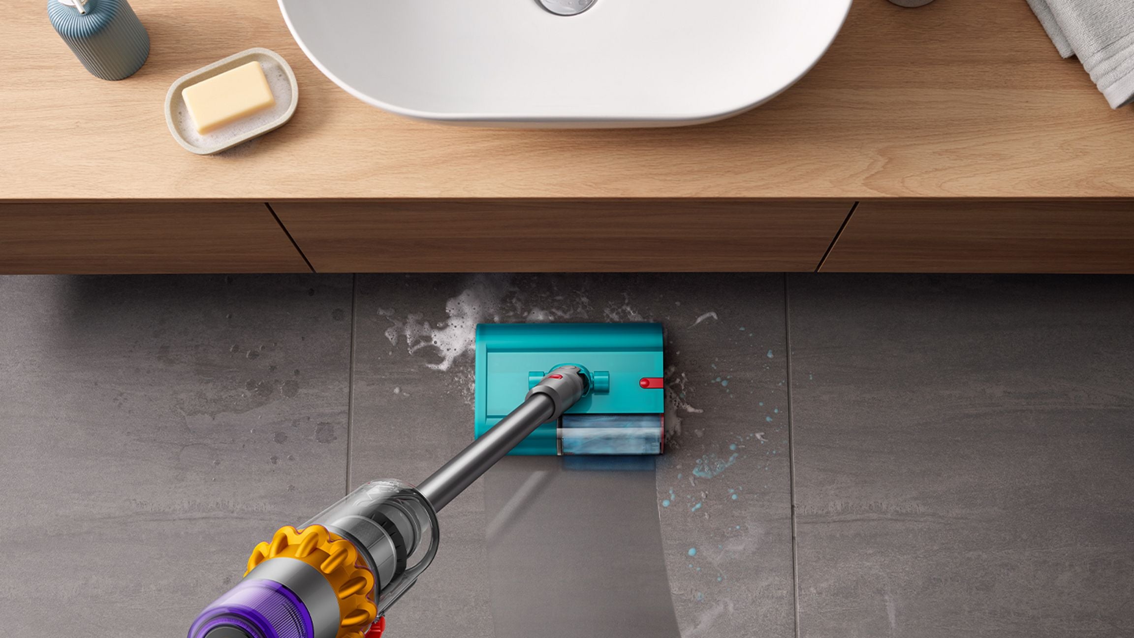 Dyson V15s Detect Submarine™ wet and dry vacuum cleaner (Yellow/Nickel)